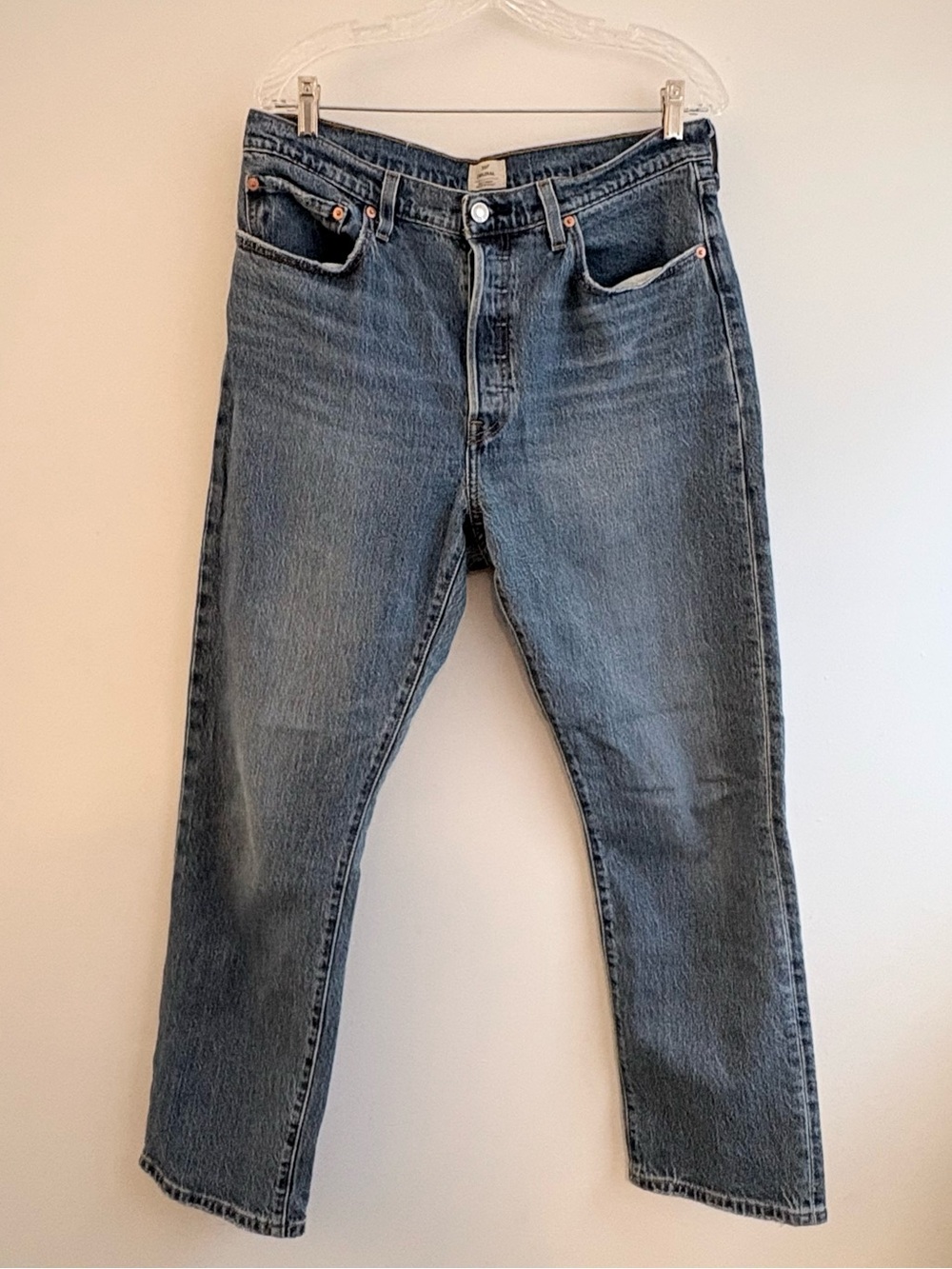 Levi’s 501 classic jeans, size 32